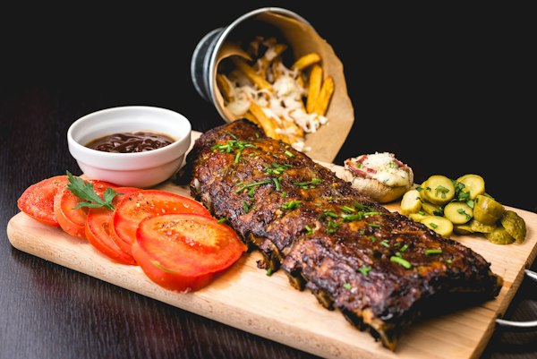 BBQ ribs and sides